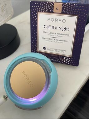 FOREO Teal UFO 2 Compact Facial Treatment Device